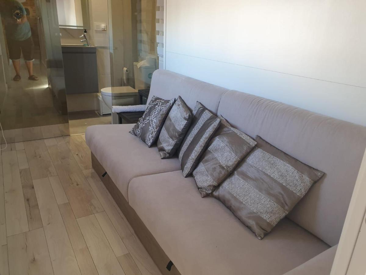 Atico Con Terraza Y Jacuzzi En El Centro Apartment Valencia Luaran gambar