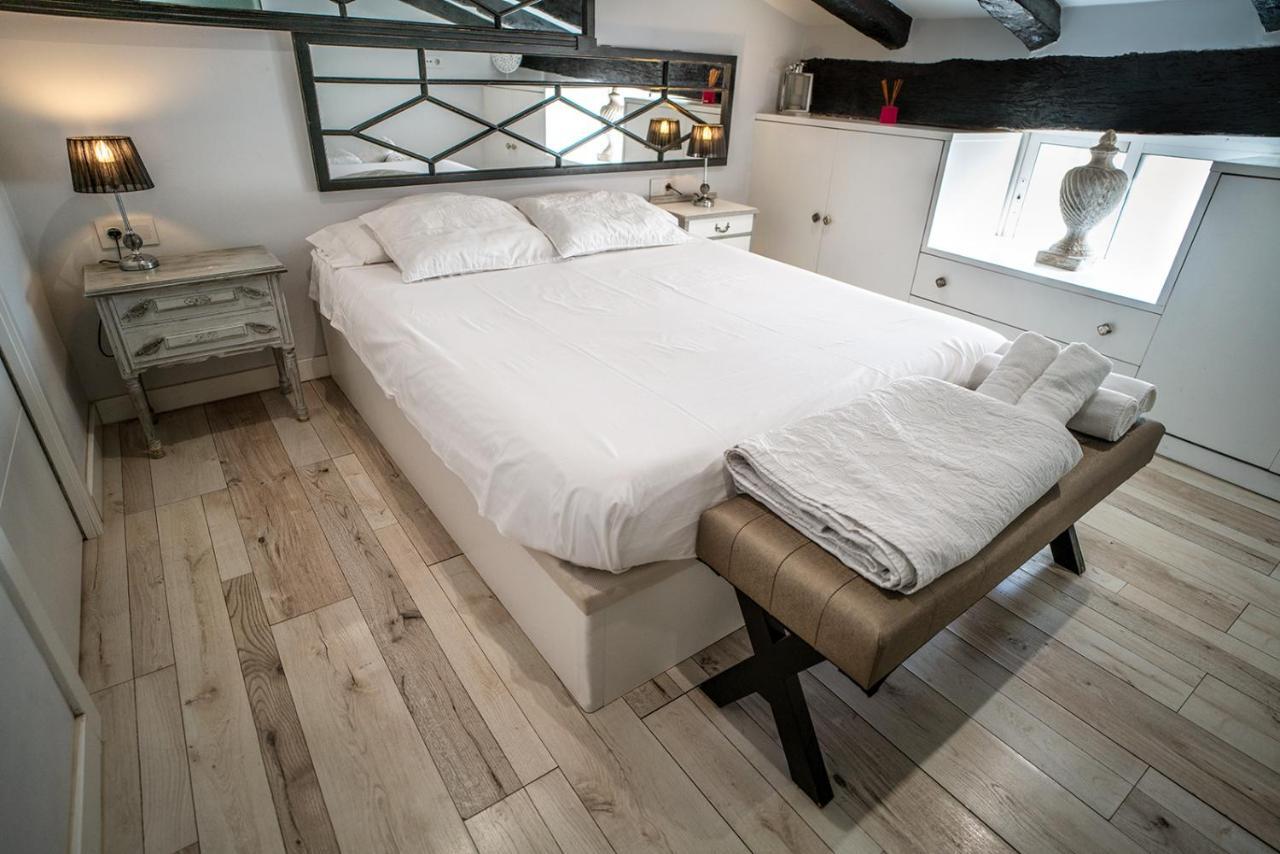 Atico Con Terraza Y Jacuzzi En El Centro Apartment Valencia Bilik gambar