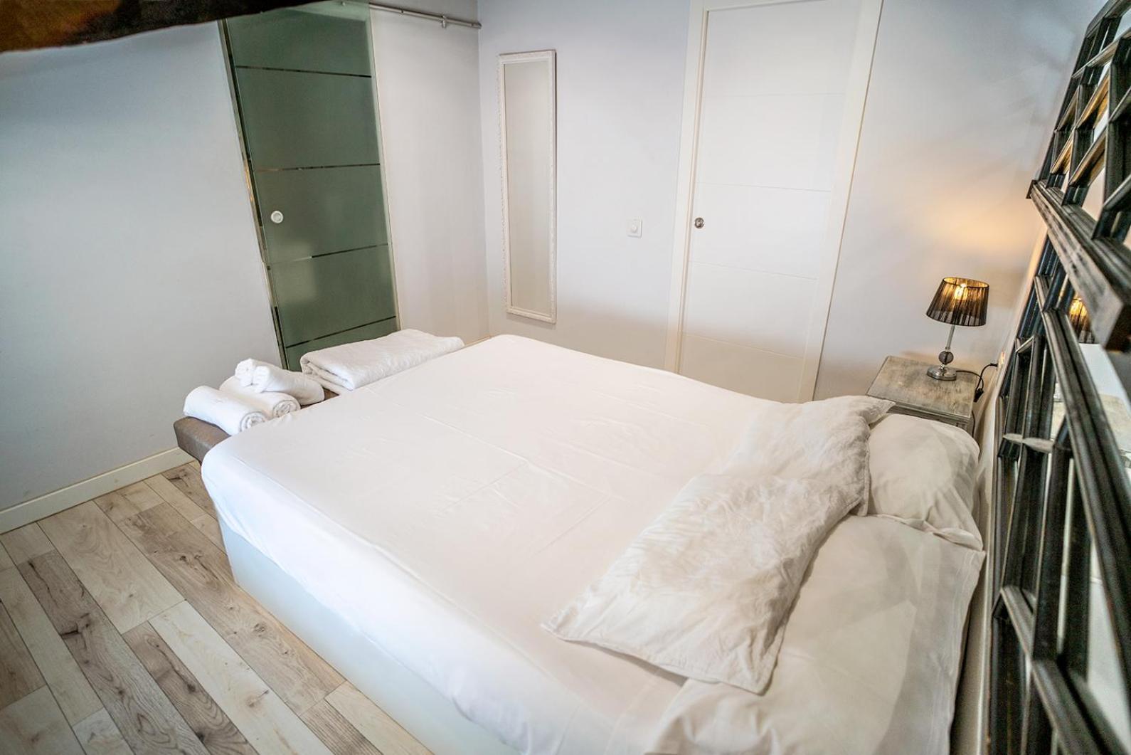 Atico Con Terraza Y Jacuzzi En El Centro Apartment Valencia Bilik gambar