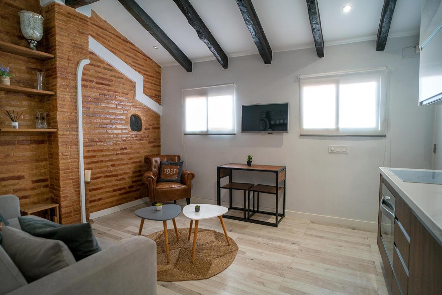 Atico Con Terraza Y Jacuzzi En El Centro Apartment Valencia Bilik gambar